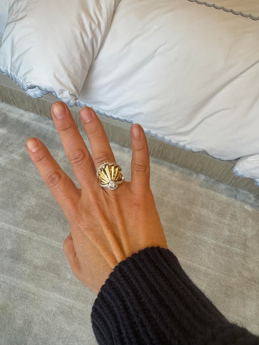 1970's Fan Ring